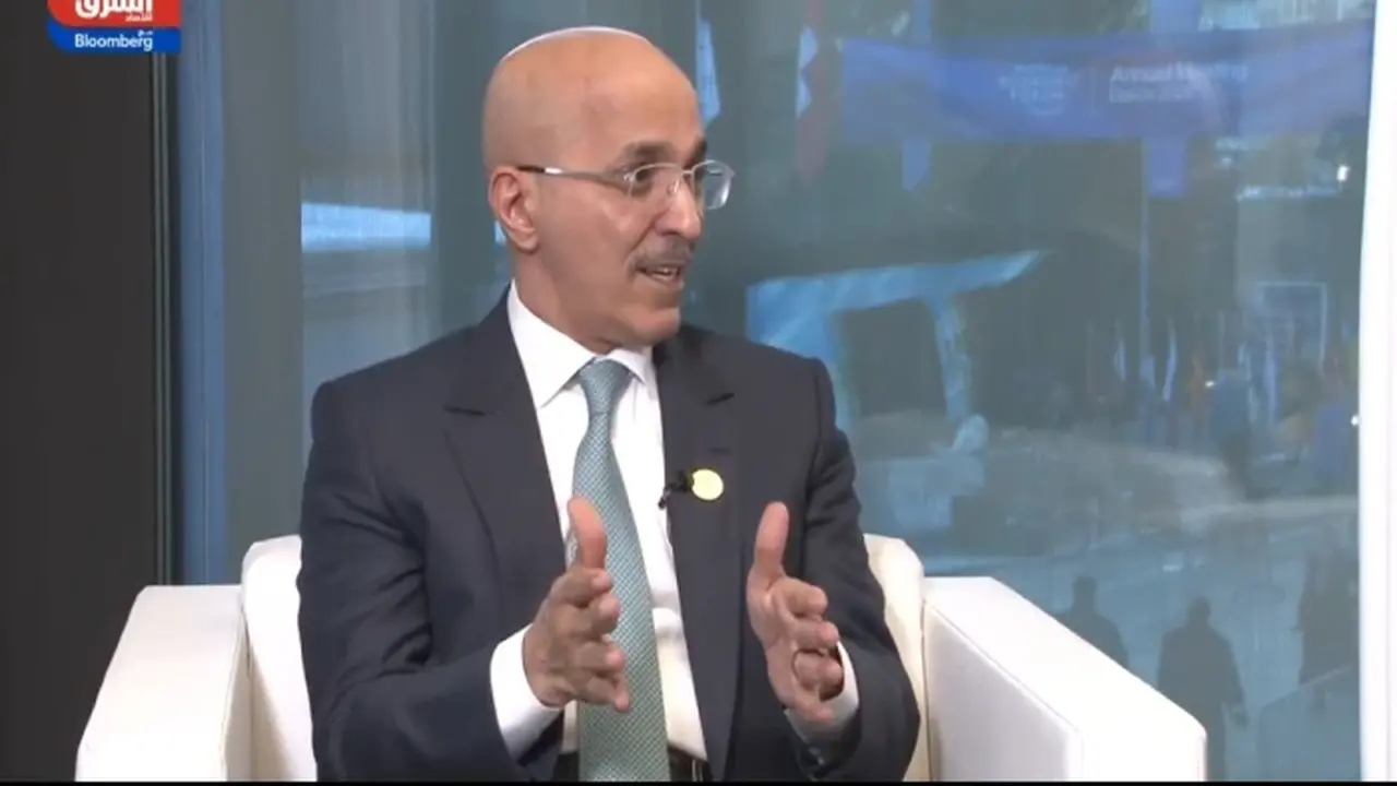 سد العجز وتمويل المشاريع.. وزير المالية السعودي يوضح أسباب الاستدانة الحكومية وطرق استغلالها